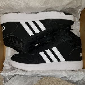Boys Adidas hoop mids 2.0